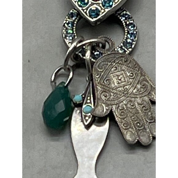 Mariana charm chain necklace handmade crystal green heart hand fish 19 READ NEW - Picture 6 of 7